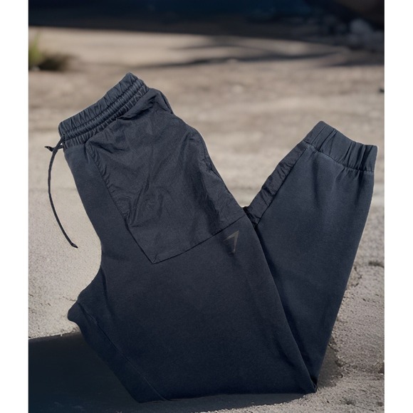 Gymshark Joggers Mens XS Black‎ Sweatpants Zipped Pockets Drawstrings - Picture 1 of 13